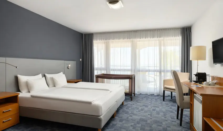 Hotel Yacht Wellness & Business Si�fok - Augusztus 20.