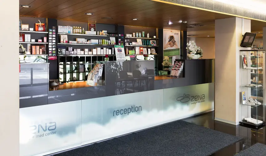 Hotel Zena Hvz - Augusztus 20. (min. 3 j)