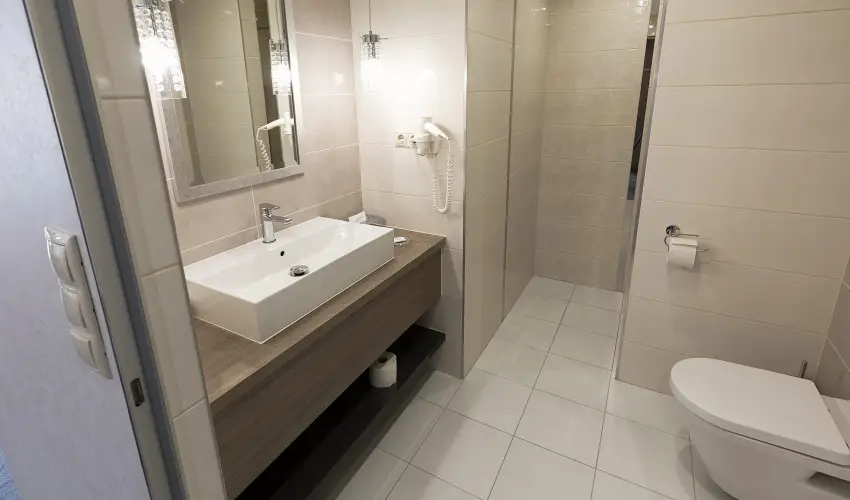 Hotel Zena Hvz - Augusztus 20. (min. 3 j)