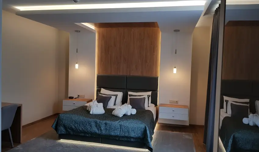 Hotel Zena Hvz - Augusztus 20. (min. 3 j)