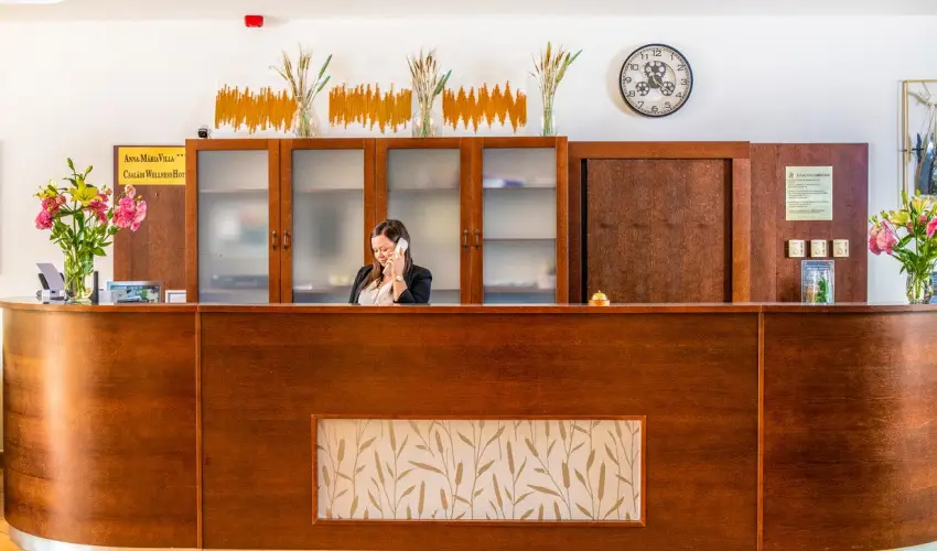 Hotel Anna Villa Balatonfldvr - Augusztus 20. (min. 2 j)