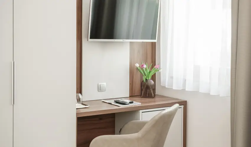 Hotel Anna Villa Balatonfldvr - Augusztus 20. (min. 2 j)