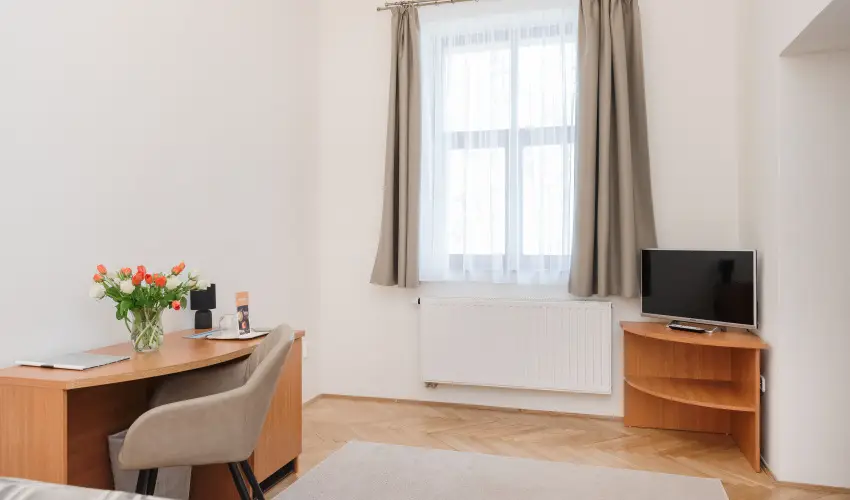 Hotel Anna Villa Balatonfldvr - Augusztus 20. (min. 2 j)