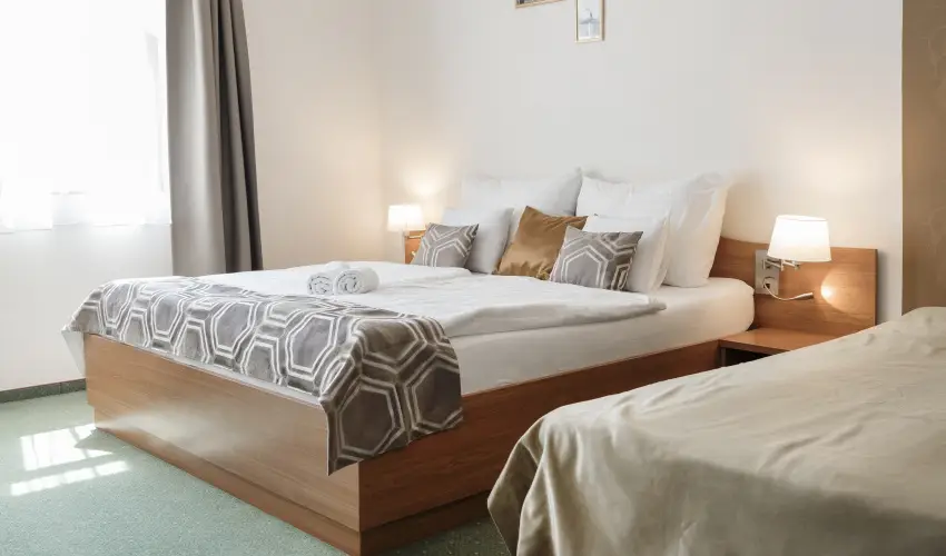 Hotel Anna Villa Balatonfldvr - Augusztus 20. (min. 2 j)