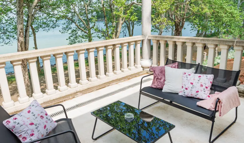 Hotel Anna Villa Balatonfldvr - Augusztus 20. (min. 2 j)