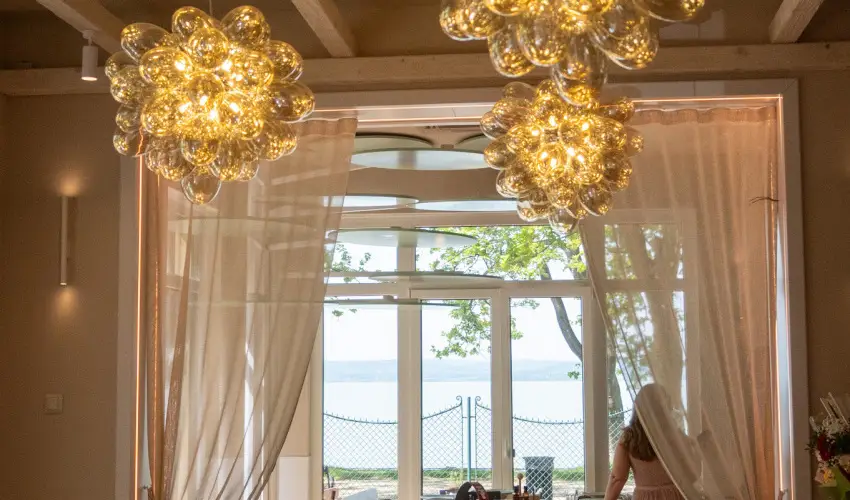 Hotel Anna Villa Balatonfldvr - Augusztus 20. (min. 2 j)