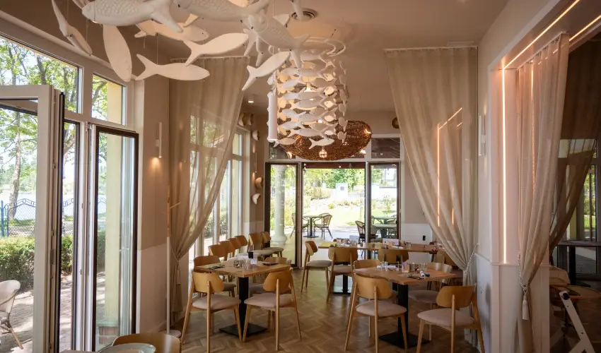 Hotel Anna Villa Balatonfldvr - Augusztus 20. (min. 2 j)