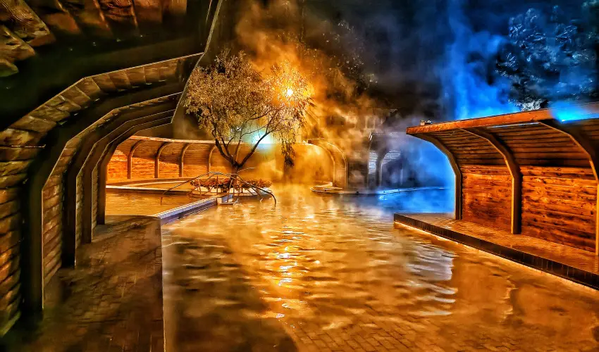 Therm�l Apartmanh�z Kom�rom - Augusztus 20.