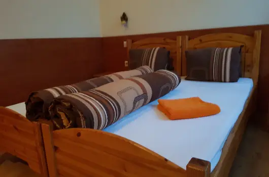 Hung�ria Panzi� - Augusztus 20.