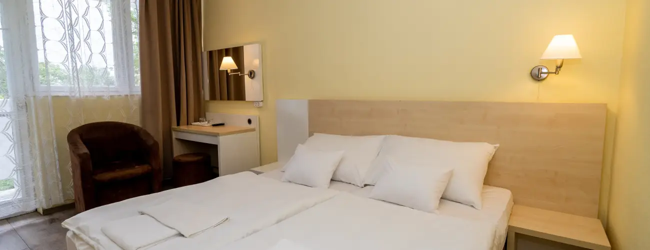 Hotel Hforrs Hajdszoboszl - Augusztus 20. (min. 2 j)