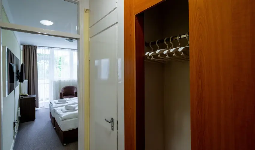 Hotel Hforrs Hajdszoboszl - Augusztus 20. (min. 2 j)