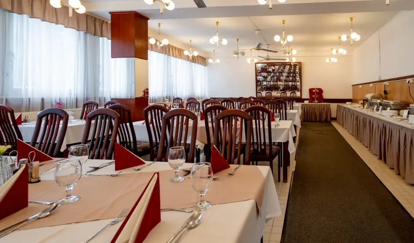 Hotel Hforrs Hajdszoboszl - Augusztus 20. (min. 2 j)