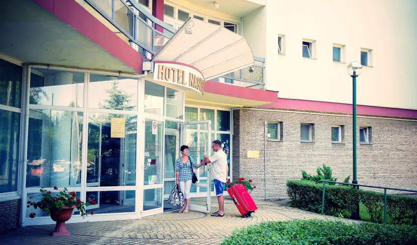 Hotel Nagyerd� Debrecen - Augusztus 20.