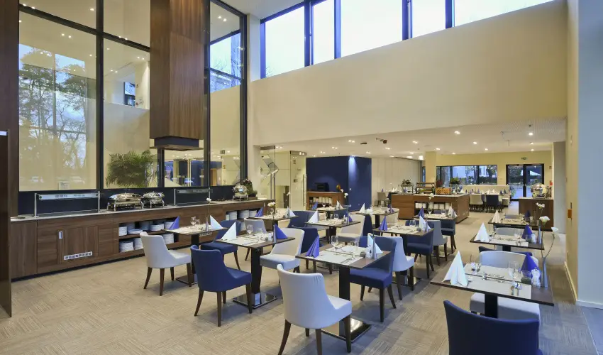 Hunguest Hotel S�st� Ny�regyh�za - S�st� - Augusztus 20. (min. 5 �j)