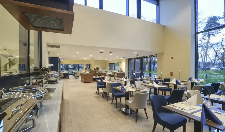 Hunguest Hotel S�st� Ny�regyh�za - S�st� - Augusztus 20. (min. 5 �j)