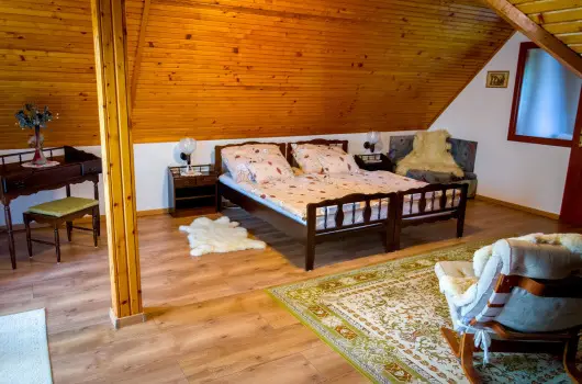 Huszr Vendghz - Augusztus 20. (min. 3 j)