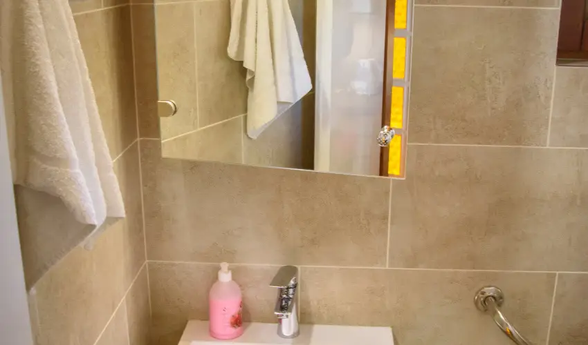 Huszr Vendghz rvnyes - Augusztus 20. (min. 3 j)