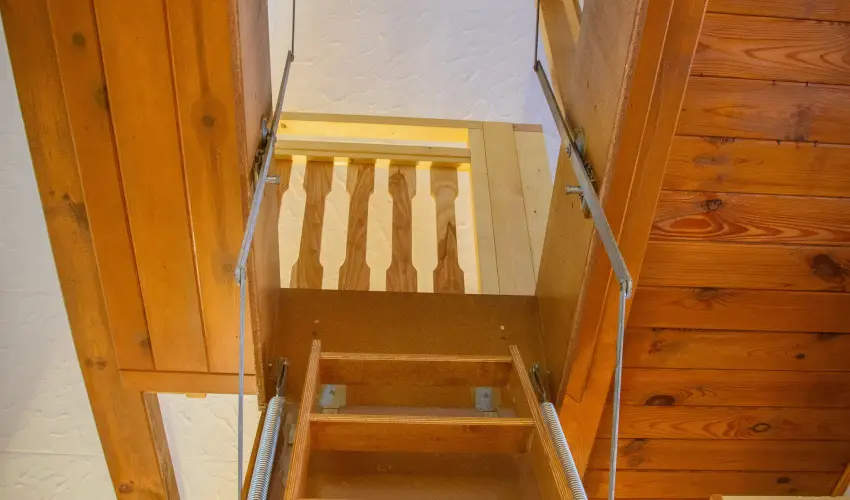 Huszr Vendghz rvnyes - Augusztus 20. (min. 3 j)