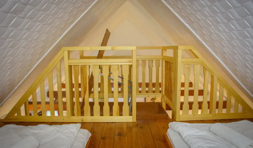 Huszr Vendghz rvnyes - Augusztus 20. (min. 3 j)