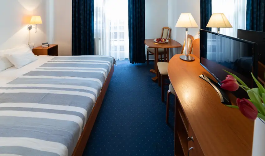 Zsanett Hotel Balatonkereszt�r - Augusztus 20.