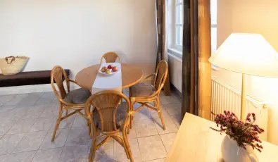 Zsanett Hotel Balatonkereszt�r