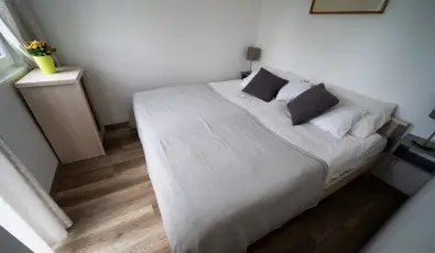 Zsanett Hotel Balatonkereszt�r