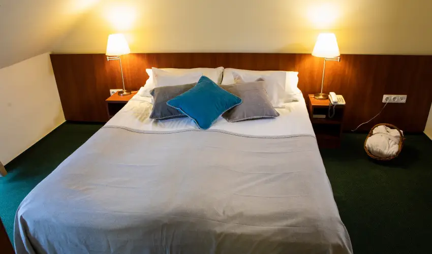 Zsanett Hotel Balatonkereszt�r - Augusztus 20.