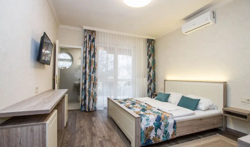 Jrja Panzi Hajdszoboszl - Augusztus 20. (min. 3 j)