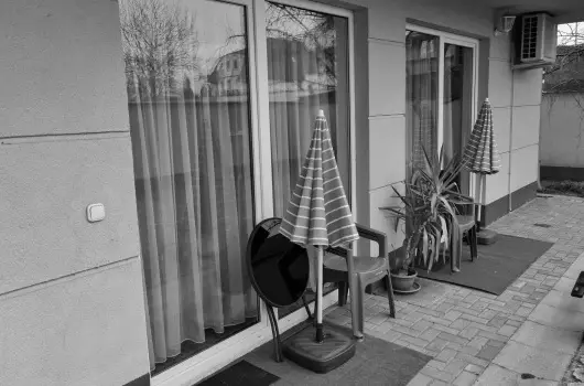 J�kai sor II. Apartman - Augusztus 20. (min. 2 �j)