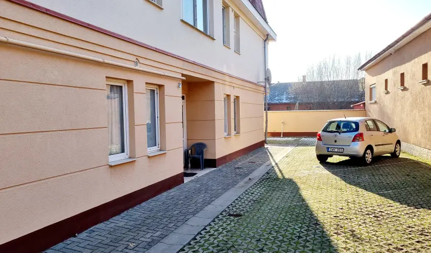 J�kai sor II. Apartman Hajd�szoboszl� - Augusztus 20.