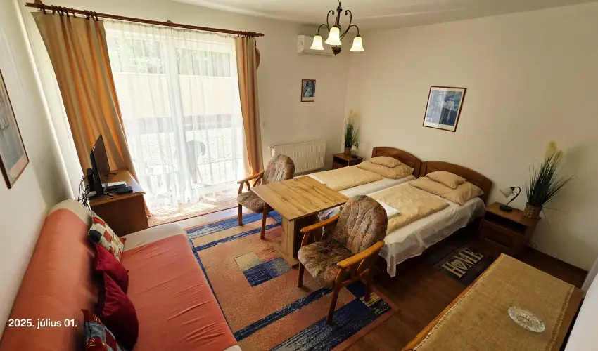 J�kai sor II. Apartman Hajd�szoboszl� - Augusztus 20.