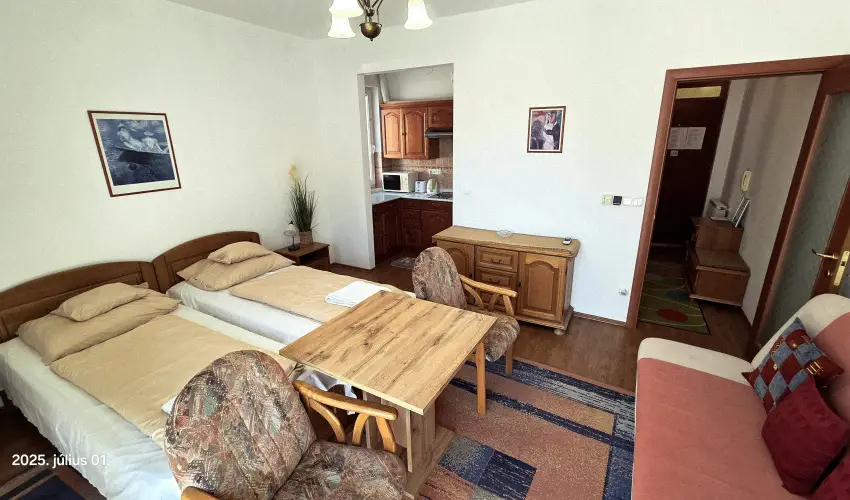 J�kai sor II. Apartman Hajd�szoboszl� - Augusztus 20.