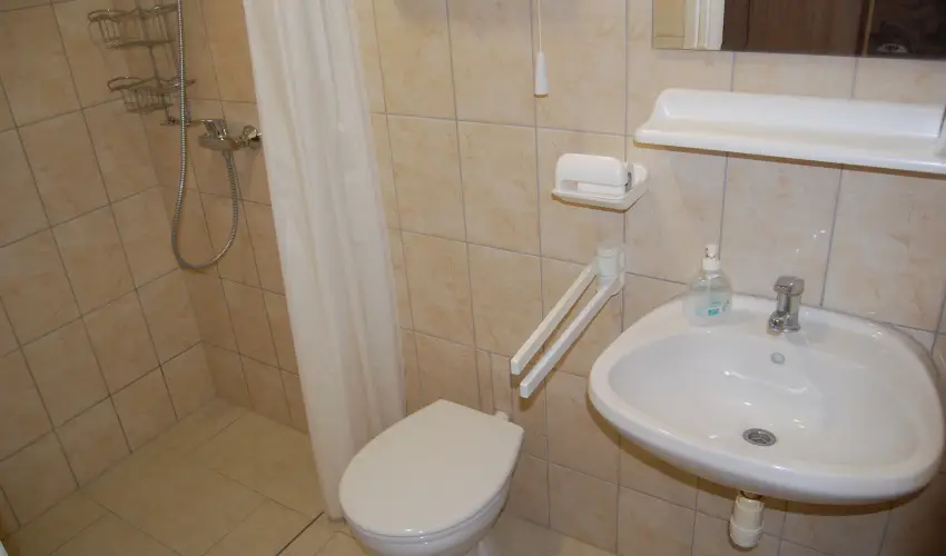 Judit Panzi� Tapolca-Gyulakeszi - Augusztus 20. (min. 2 �j)