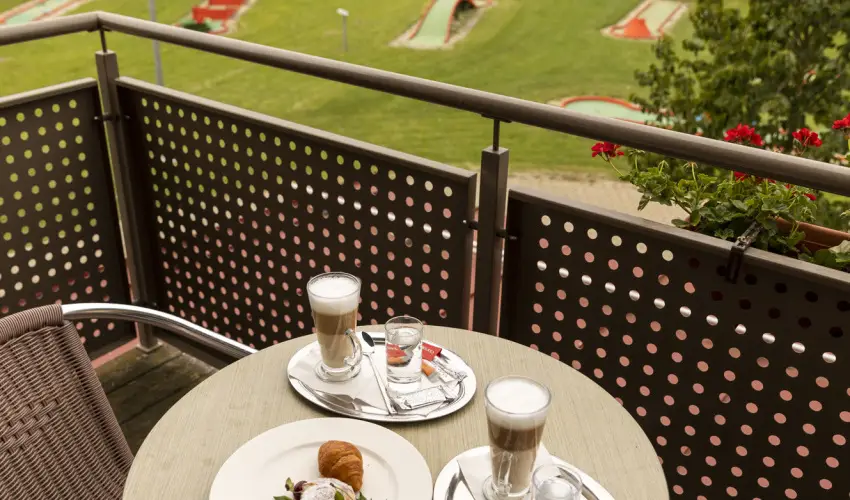 Vulkn Wellness Hotel s Kemping Celldmlk - Augusztus 20. (min. 2 j)