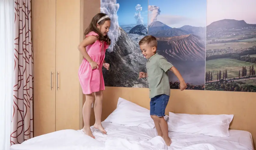 Vulkn Wellness Hotel s Kemping Celldmlk - Augusztus 20. (min. 2 j)