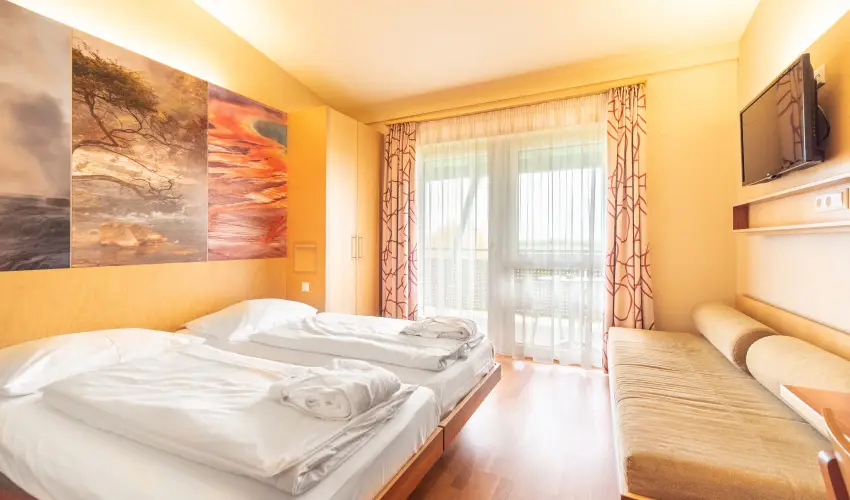 Vulkn Wellness Hotel s Kemping Celldmlk - Augusztus 20. (min. 2 j)