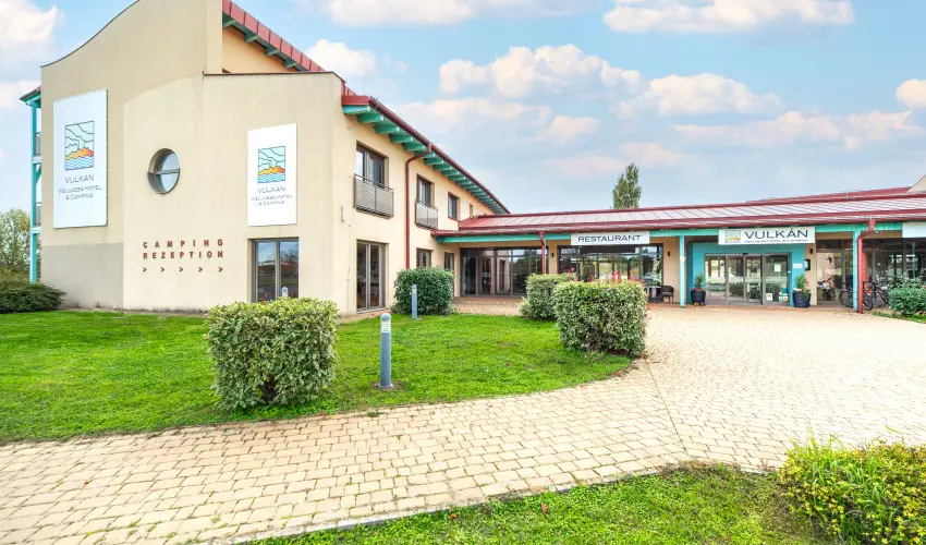 Vulkn Wellness Hotel s Kemping Celldmlk - Augusztus 20. (min. 2 j)
