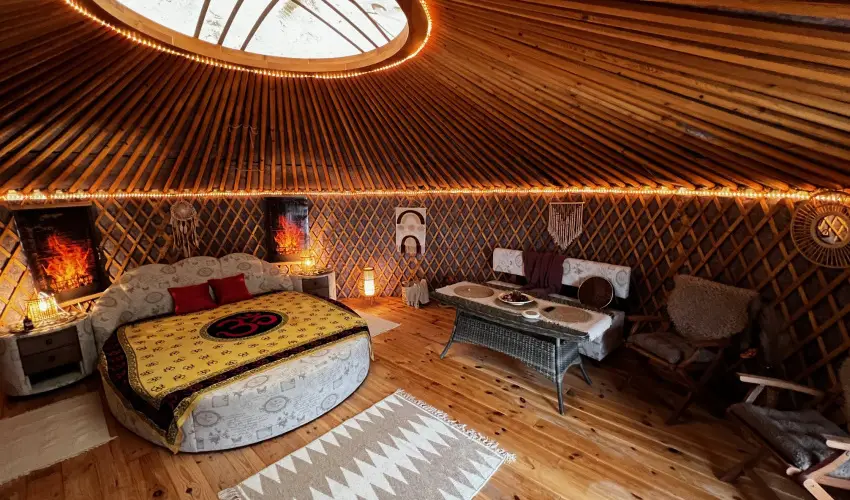 Jurta Spirit Hotel Balatongy�r�k - Augusztus 20.