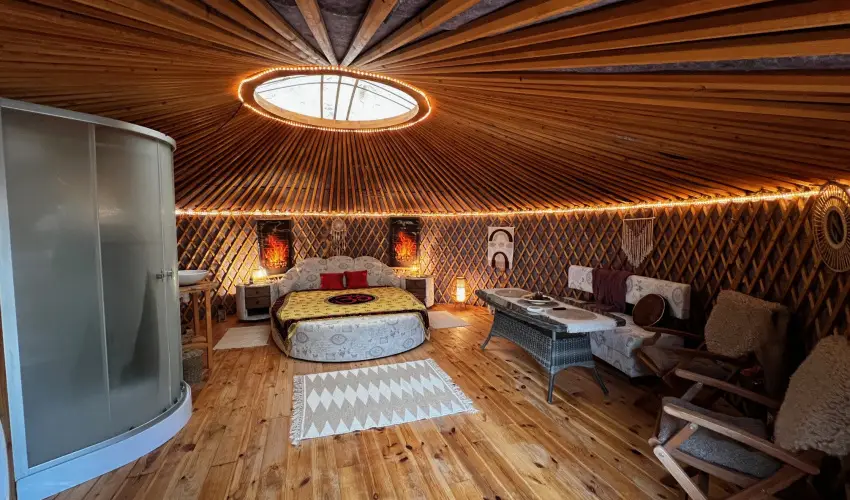 Jurta Spirit Hotel Balatongy�r�k - Augusztus 20.