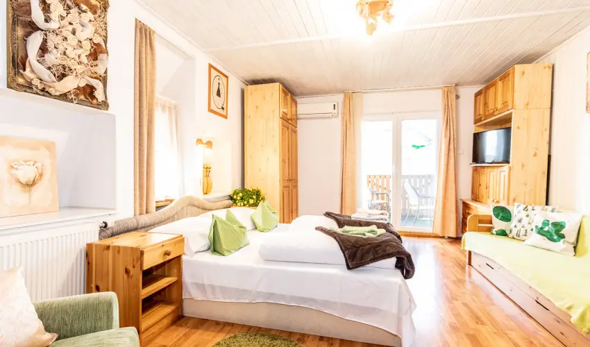 Kaktusz Villa H�v�z - Augusztus 20. (min. 2 �j)