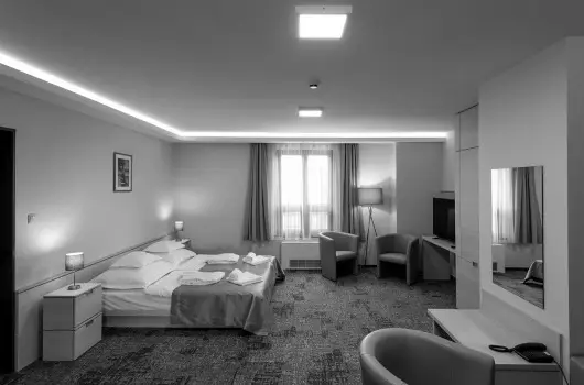 Hotel Kamilla - Augusztus 20. (min. 2 �j)