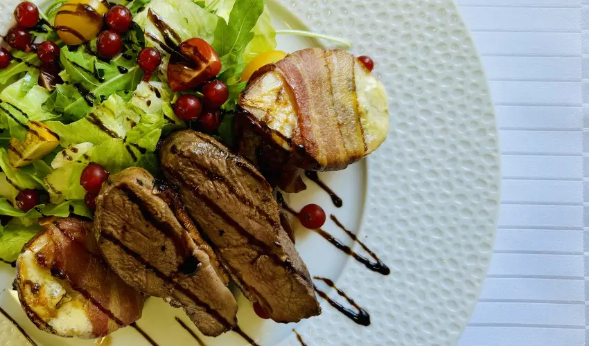 Kastlyhotel Sasvr Pardsasvr - Augusztus 20. (min. 2 j)