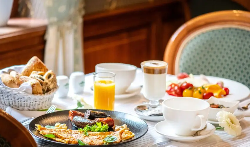 Kastlyhotel Sasvr Pardsasvr - Augusztus 20. (min. 2 j)