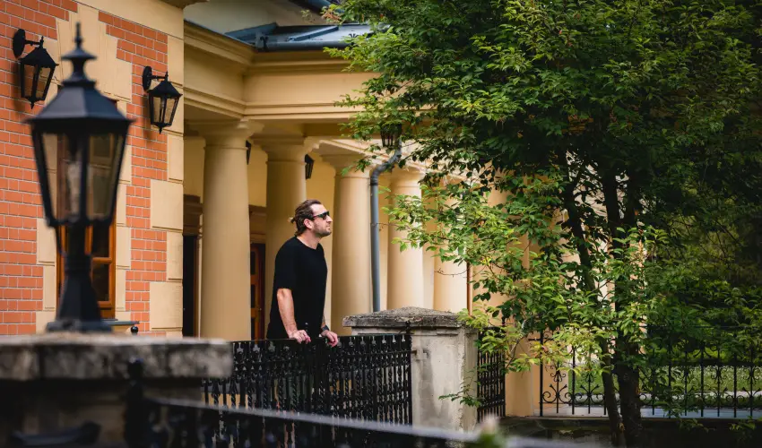 Kastlyhotel Sasvr Pardsasvr - Augusztus 20. (min. 2 j)