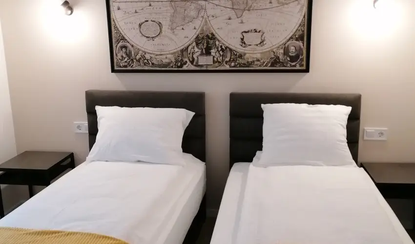 Kat�ng Vend�gh�z Tardos - Augusztus 20. (min. 2 �j)