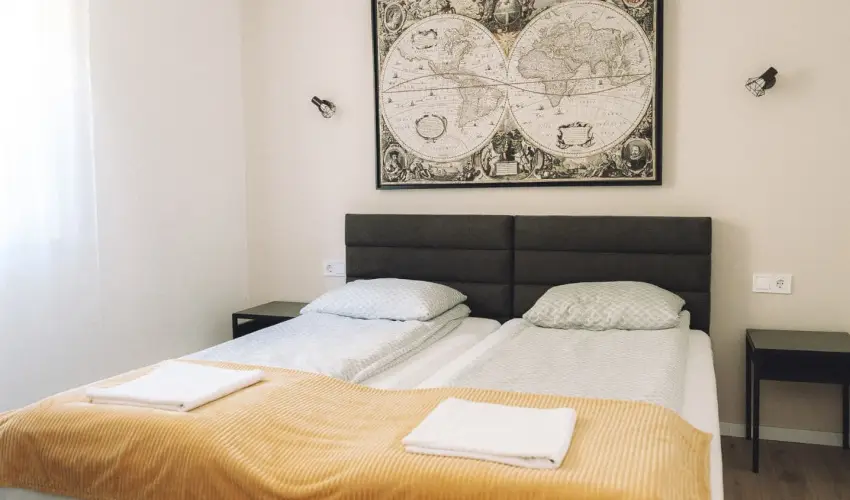 Kat�ng Vend�gh�z Tardos - Augusztus 20. (min. 2 �j)