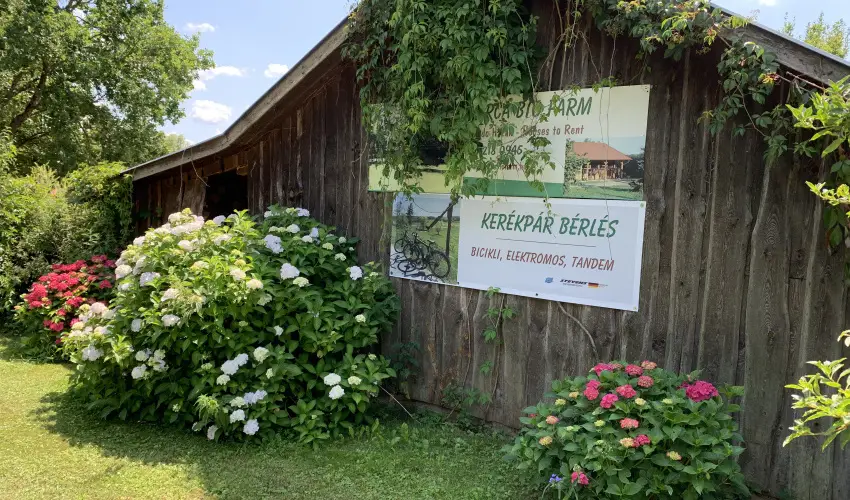 Kerca Bio Farm Kercaszomor - Augusztus 20. (min. 2 j)