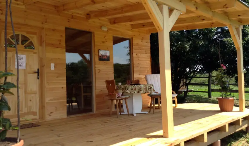 Kerca Bio Farm Kercaszomor - Augusztus 20. (min. 2 j)