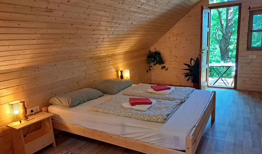 Kerca Bio Farm Kercaszomor - Augusztus 20. (min. 2 j)