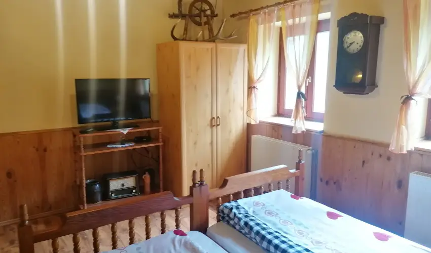 Kerka Vendghz Csesztreg - Augusztus 20. (min. 2 j)